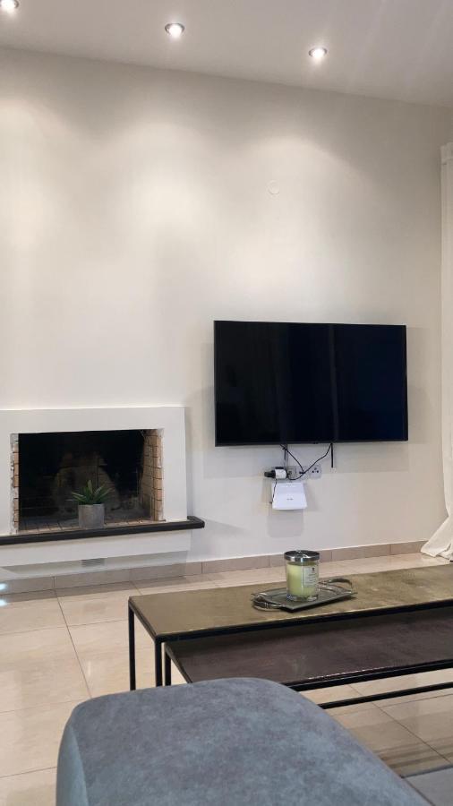 Bright Luxury Apt. ヴォロス エクステリア 写真